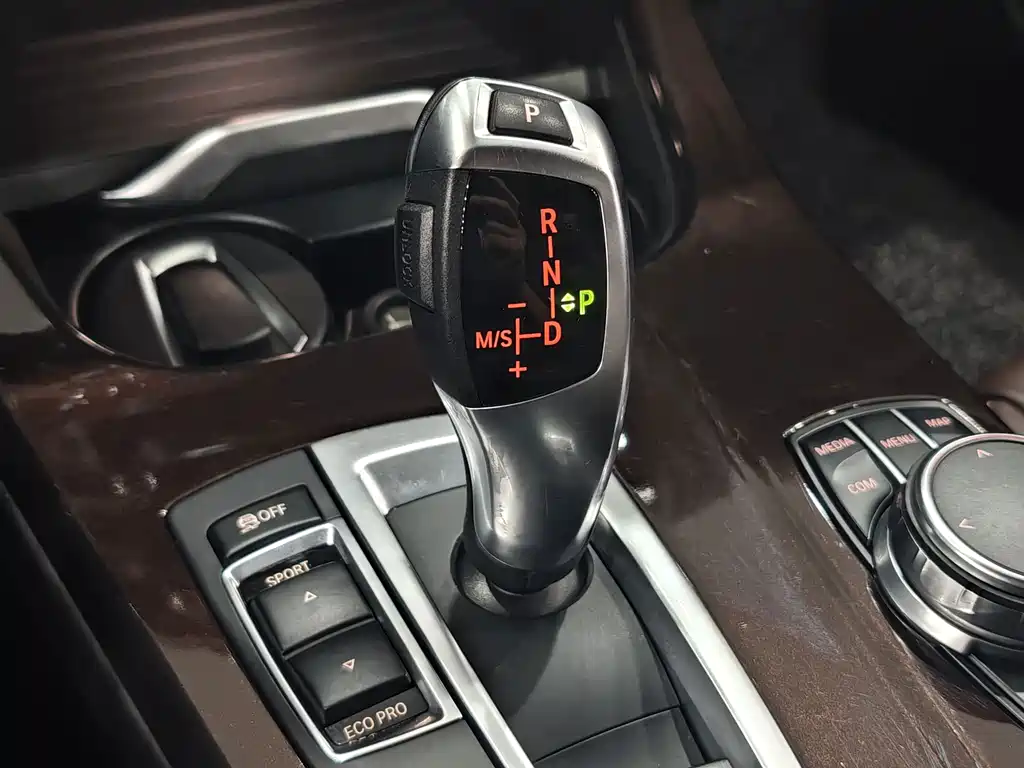 BMW X4 — миниатюра 13