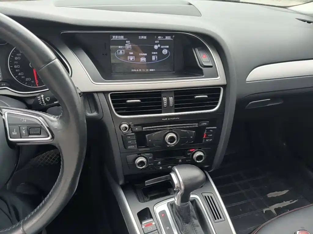 Audi A4L — миниатюра 10