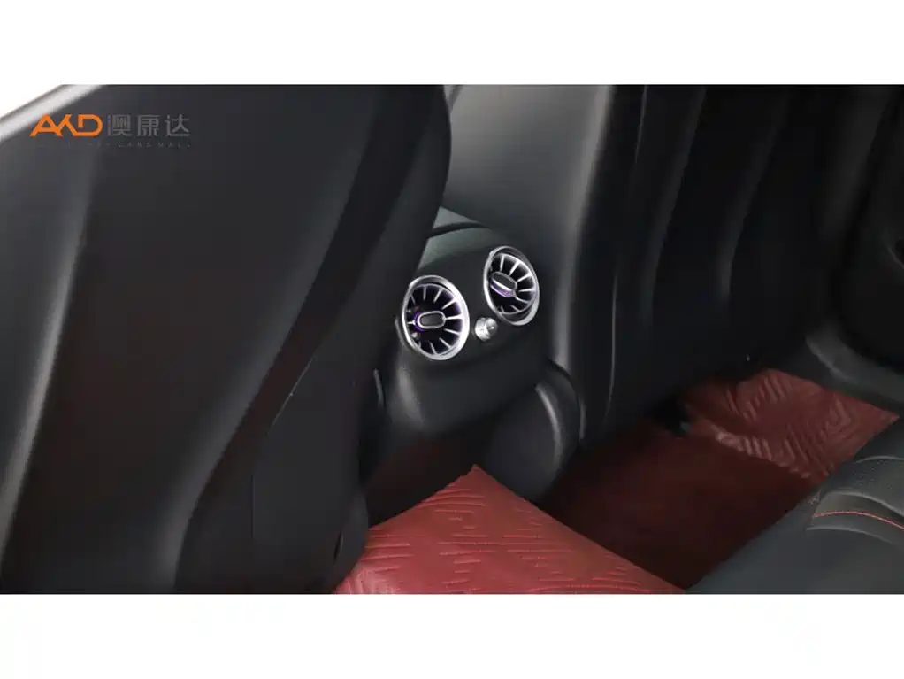 Mercedes-Benz C-Class AMG — миниатюра 9
