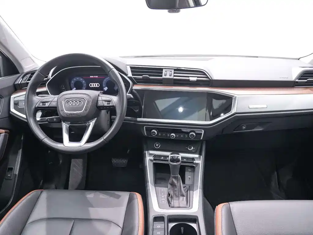 Audi Q3 — миниатюра 15