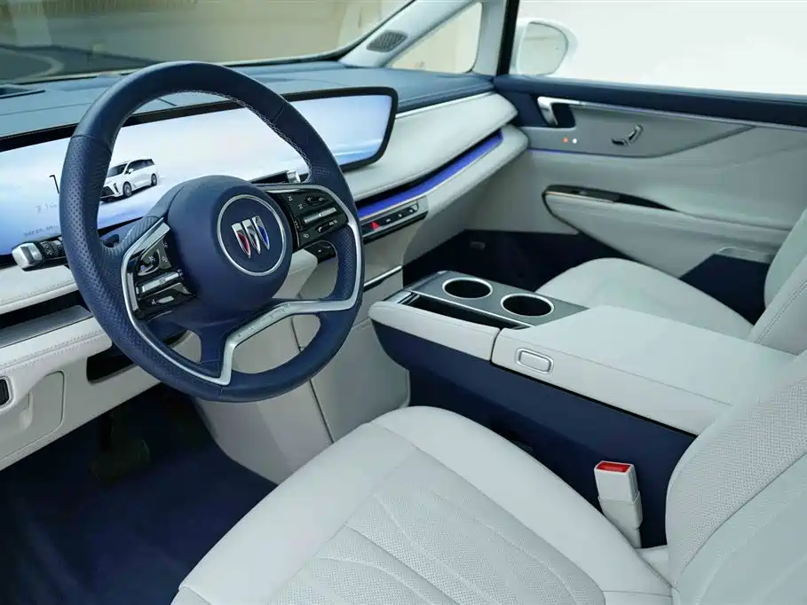 BUICK GL8 NEW ENERGY