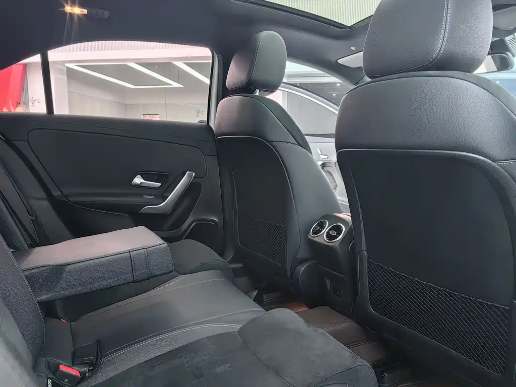 MERCEDES-BENZ A CLASS