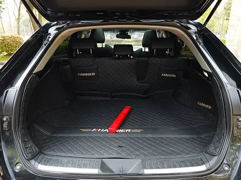 Toyota Harrier — миниатюра 2