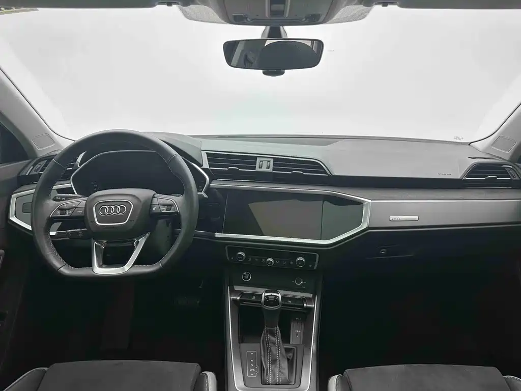 Audi Q3 — миниатюра 15