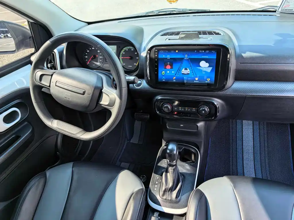 Roewe Clever — миниатюра 11