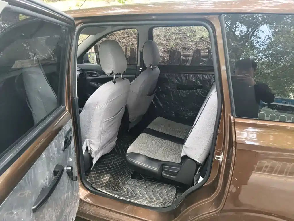 Wuling Hongguang — миниатюра 15