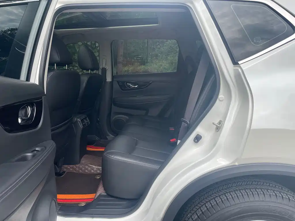 Nissan X-Trail — миниатюра 20