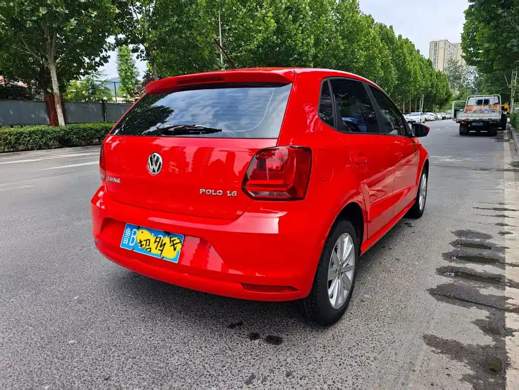 Volkswagen Polo — миниатюра 3