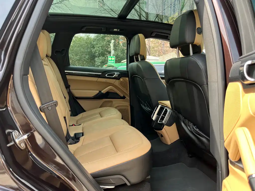 PORSCHE CAYENNE NEW ENERGY