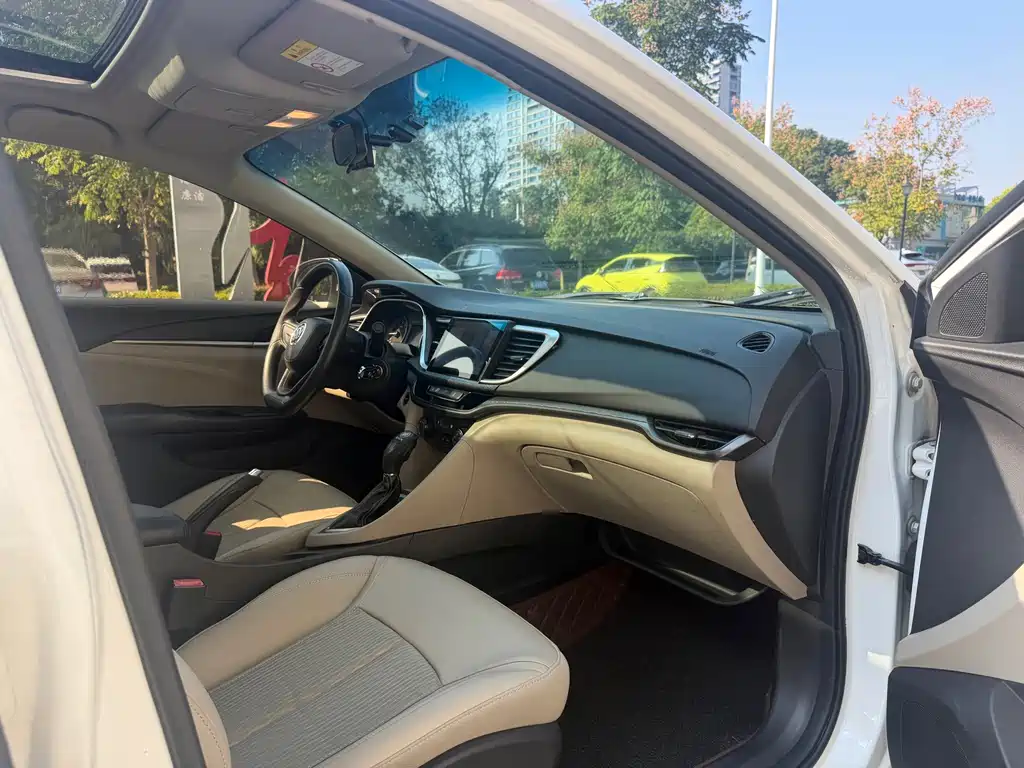 Buick Excelle — миниатюра 11