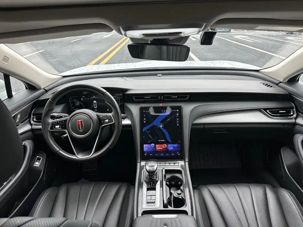 Hongqi Hongqi H5 — миниатюра 10