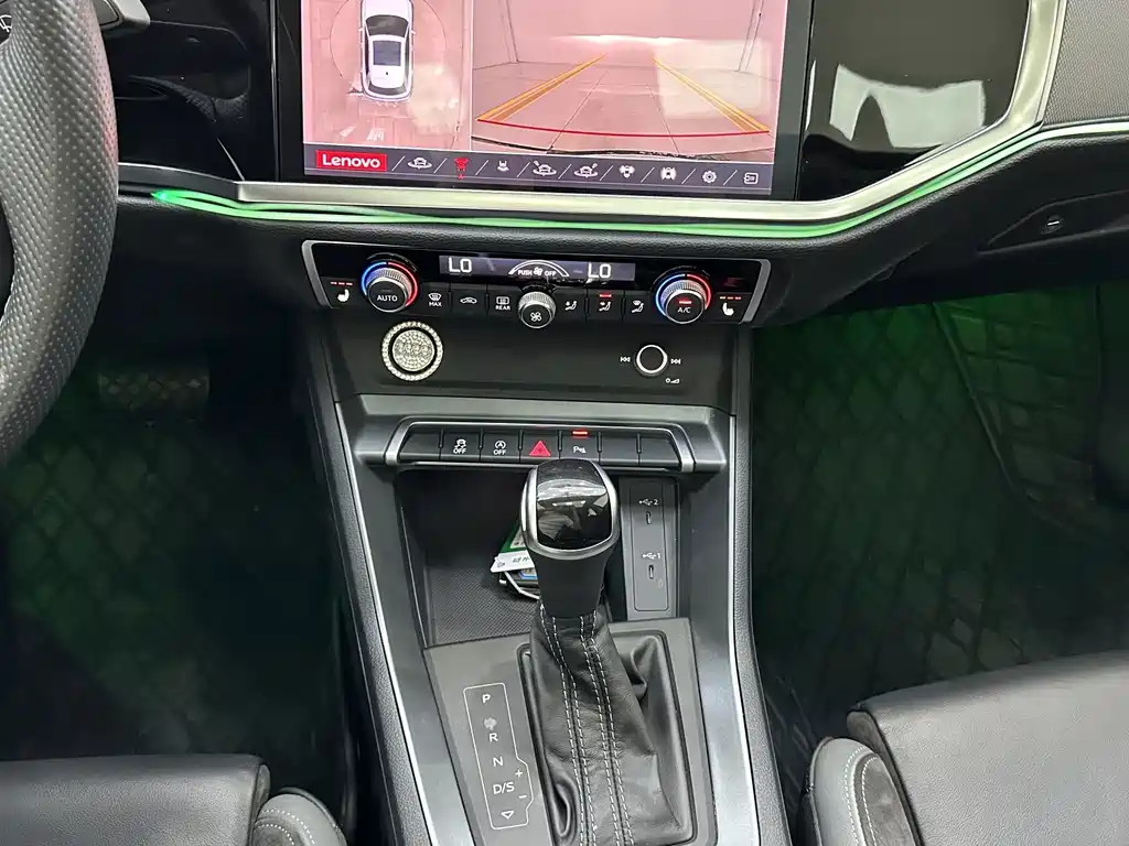 Audi Q3 Sportback — миниатюра 14