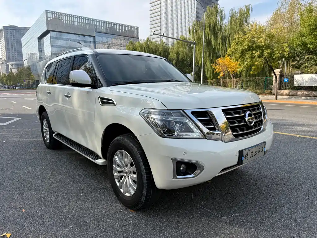 Nissan Patrol — миниатюра 3