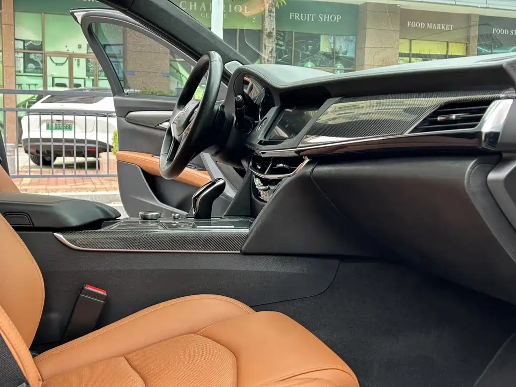 Cadillac CT6 — миниатюра 17