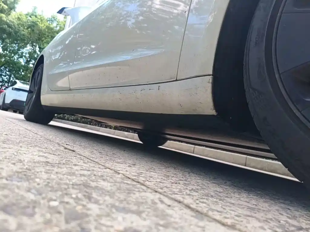 Tesla Model 3 — миниатюра 21