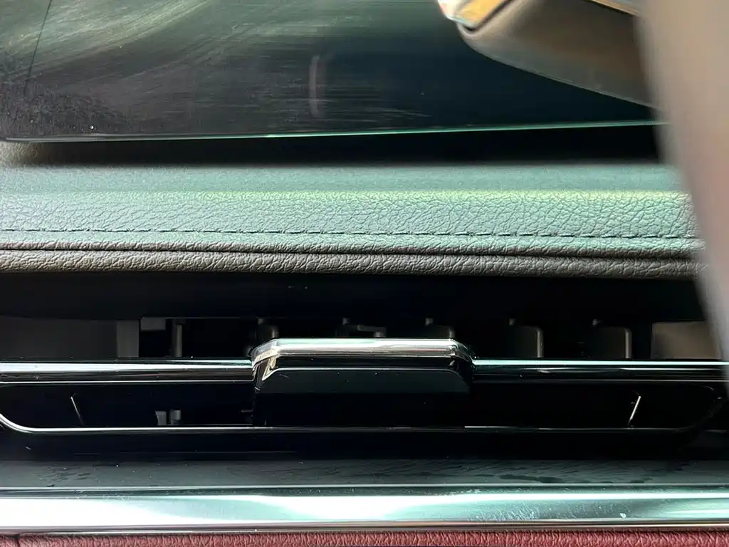 Cadillac CT6 — миниатюра 22