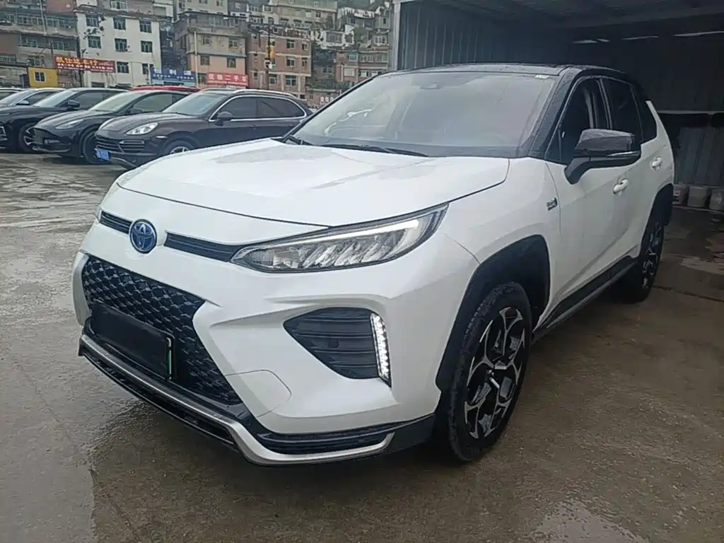 Toyota Wildlander New Energy — миниатюра 2