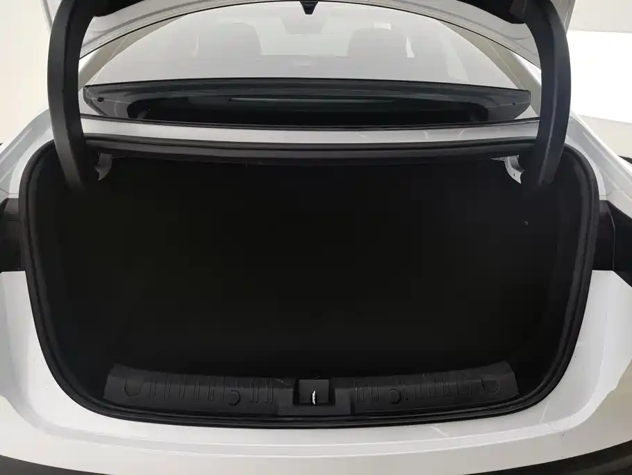 BYD Qin L — миниатюра 4