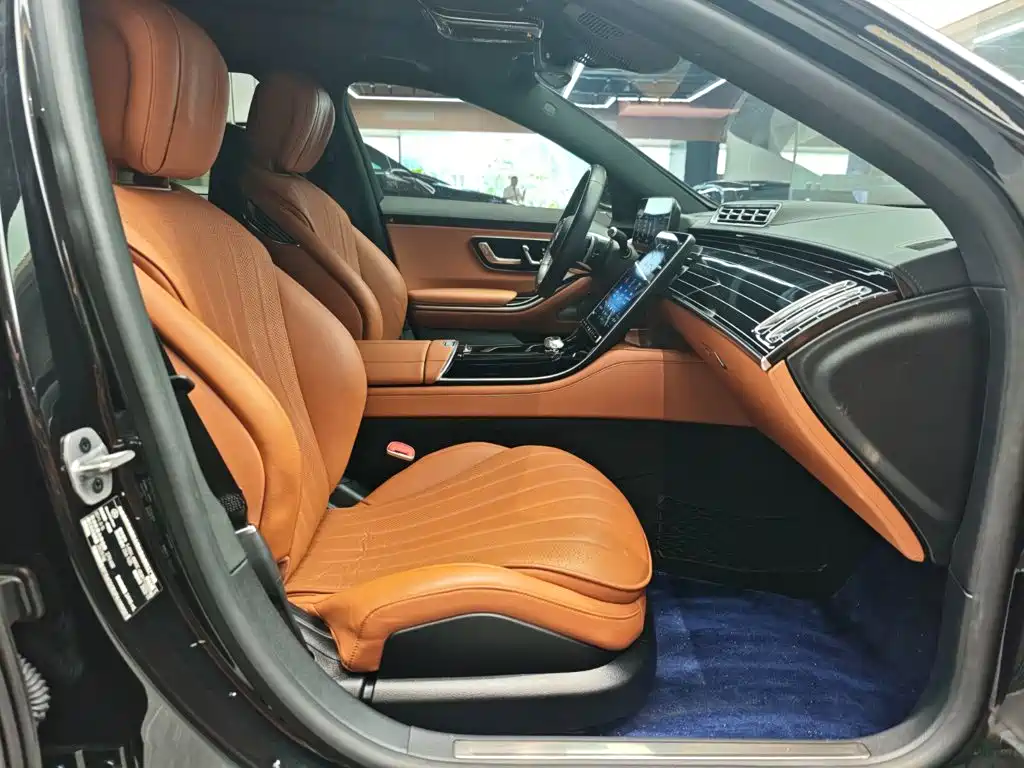 Mercedes-Benz S-Class — миниатюра 11