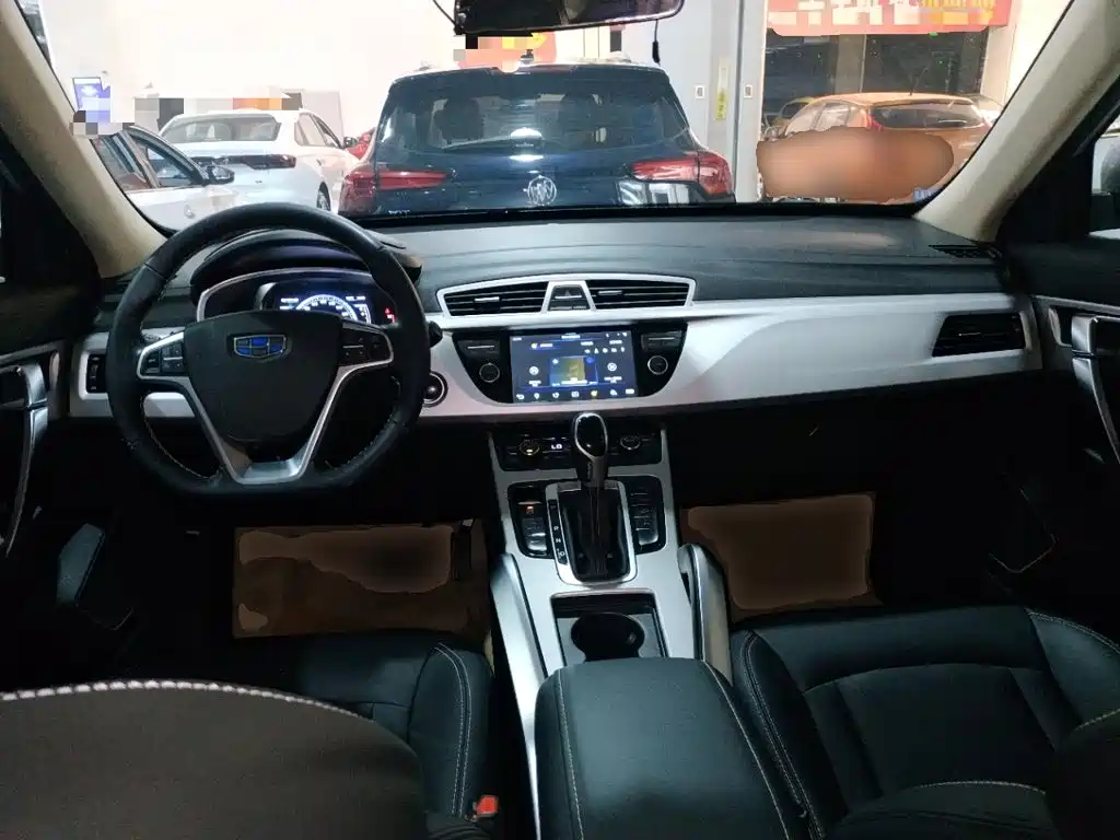 Geely Boyue — миниатюра 10
