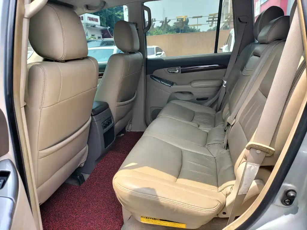 Toyota Prado (Import) — миниатюра 22