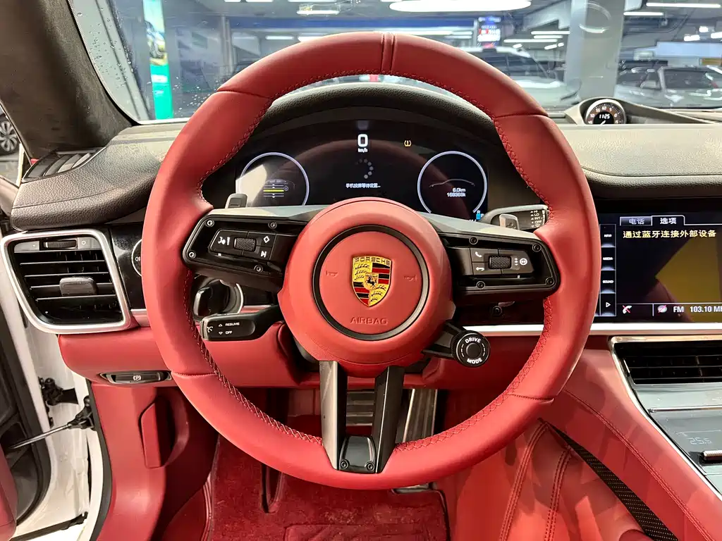 Porsche Panamera 2013 Panamera 4 Platinum Edition 3.6L