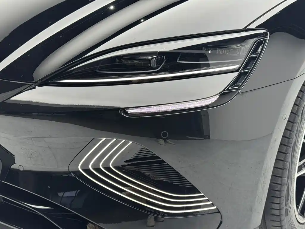BYD Seal — миниатюра 14