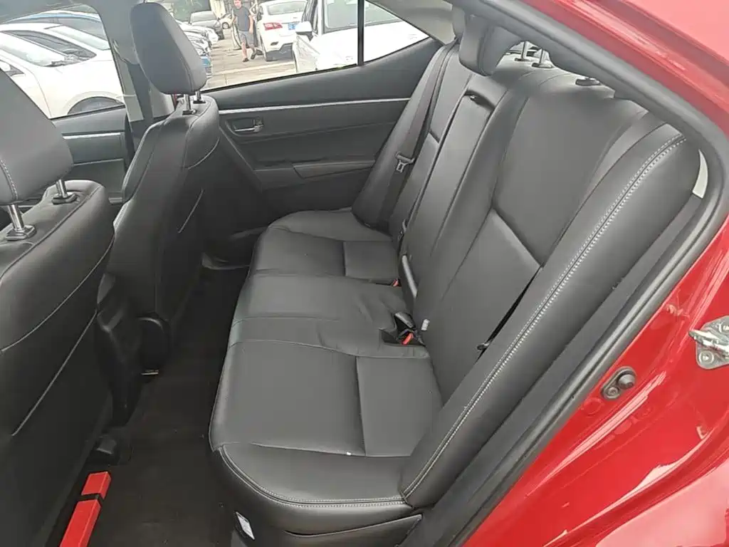Toyota Levin Twin Engine E+ — миниатюра 17