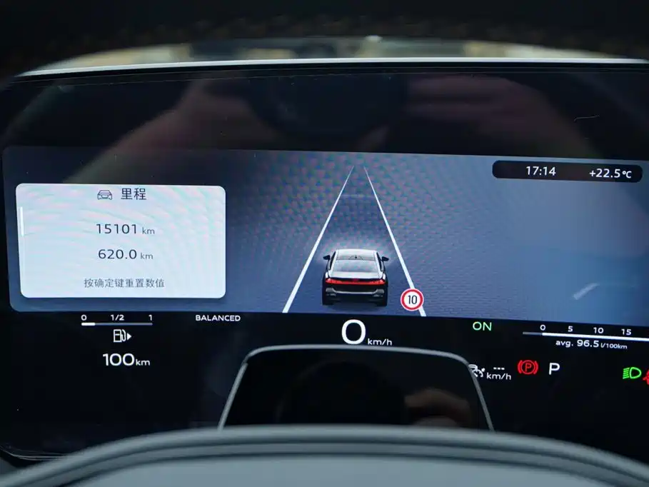 Audi Audi A5L — миниатюра 7