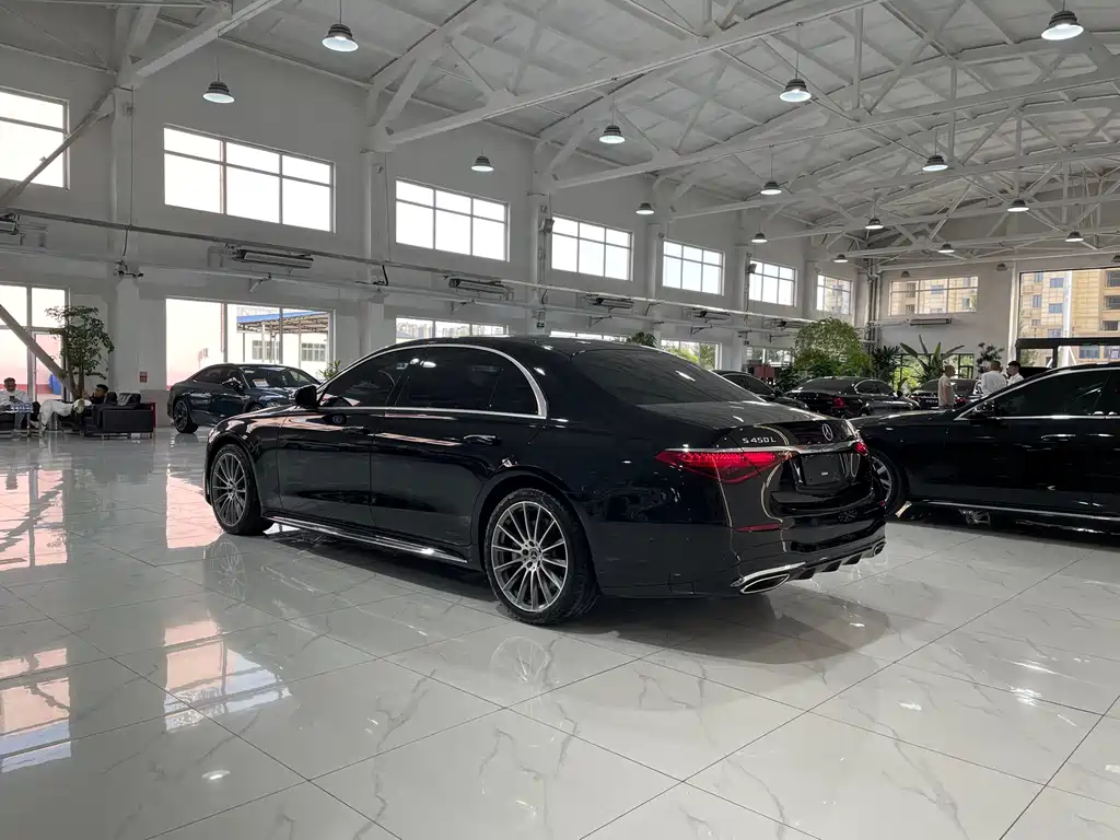 MERCEDES-BENZ S CLASS