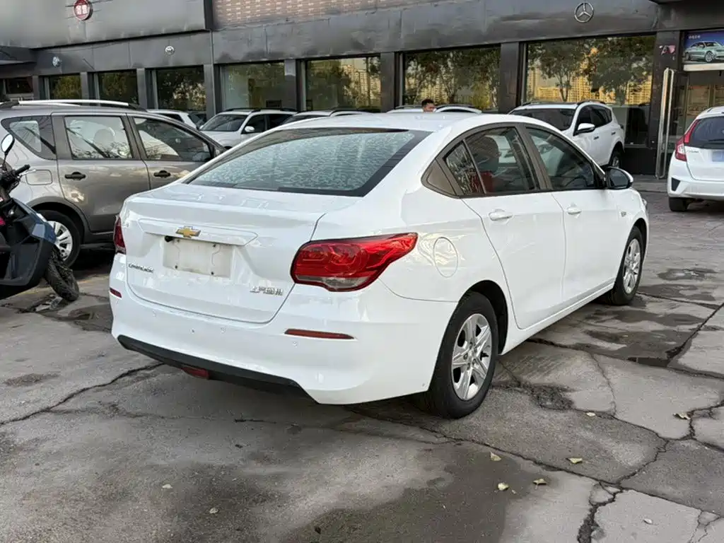 Chevrolet Cavalier — миниатюра 11