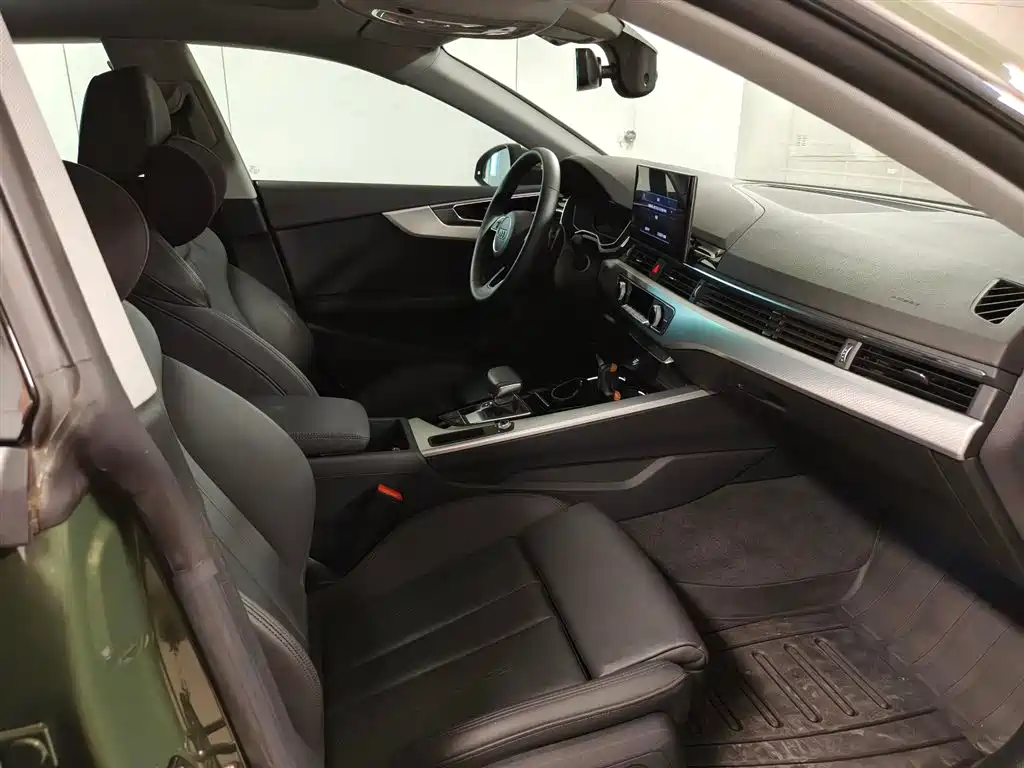 Audi A5 (Import) — миниатюра 11