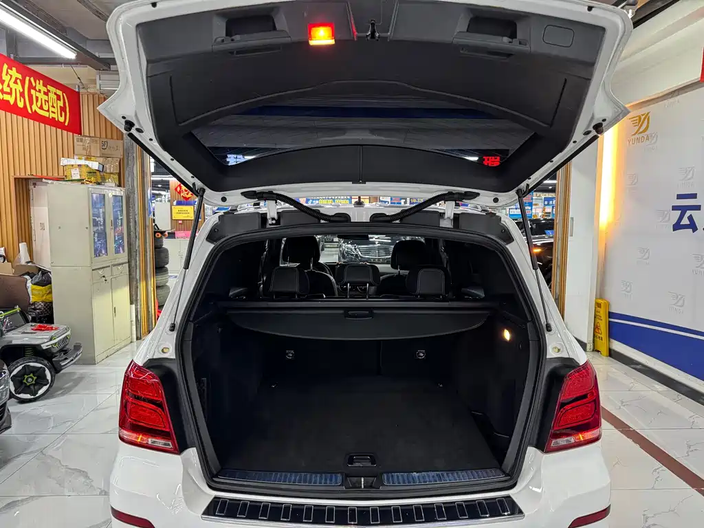 Mercedes-Benz GLK-Class — миниатюра 7