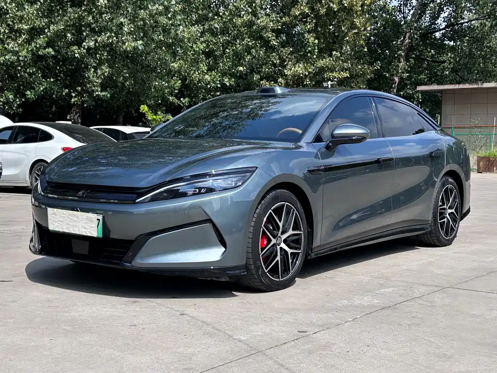 BYD Хань Ли