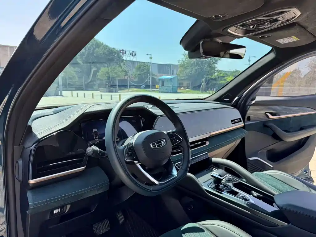 Geely Xingyue L — миниатюра 11