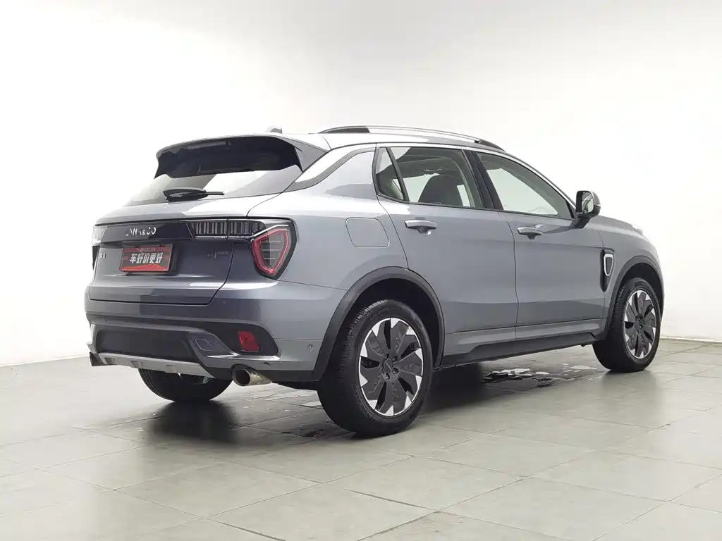Lynk & Co 01 EM-P — миниатюра 2