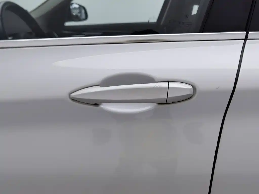 BMW X1 — миниатюра 18