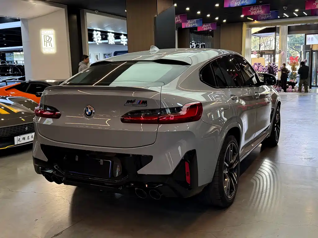 BMW X4 M