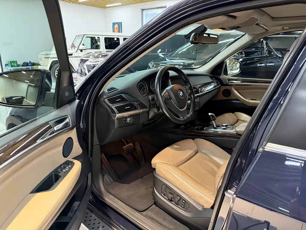 BMW X5 2008 xDrive48i Luxury
