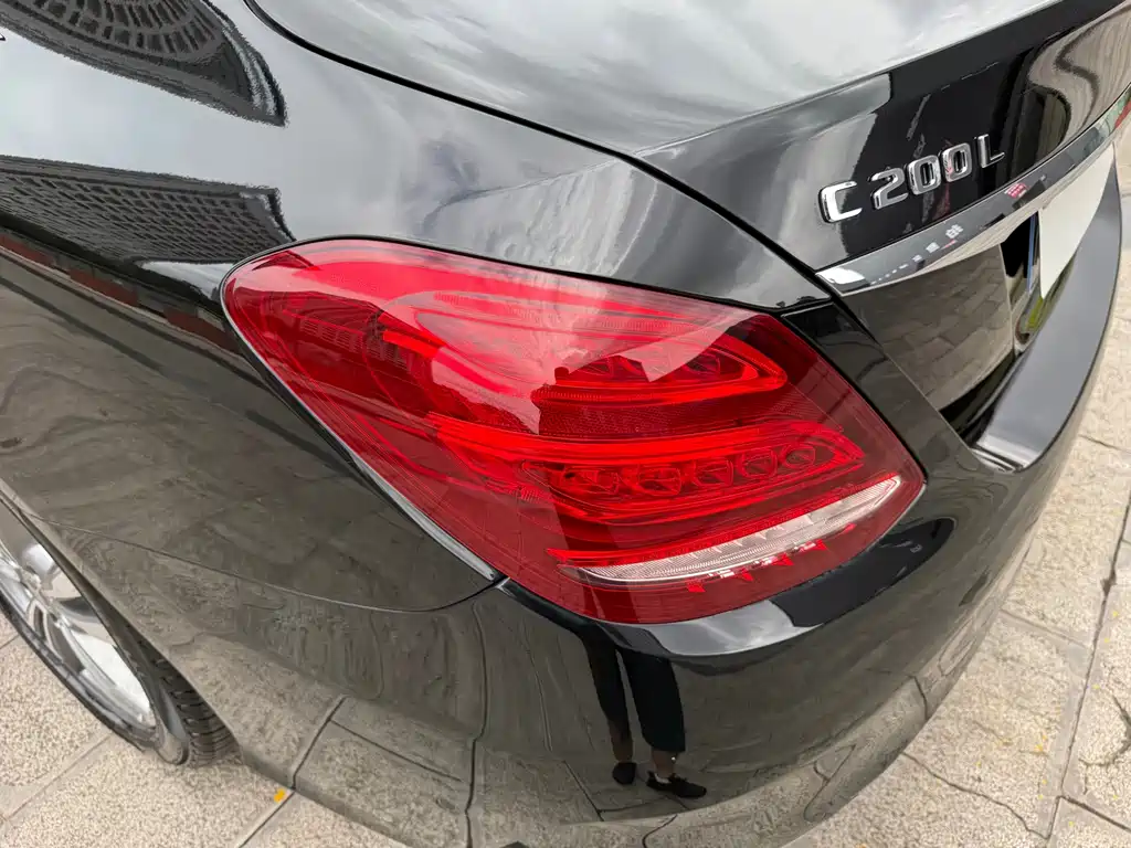 Mercedes-Benz C-Class — миниатюра 38