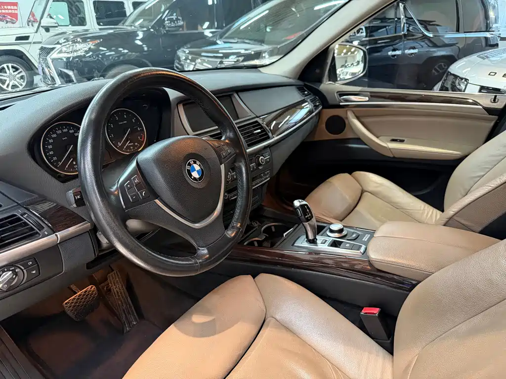 BMW X5 2008 xDrive48i Luxury