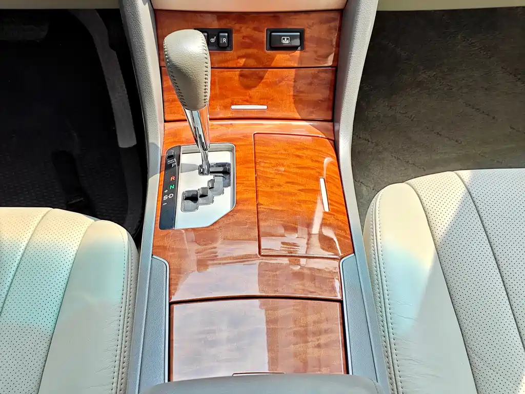 Toyota Camry — миниатюра 15