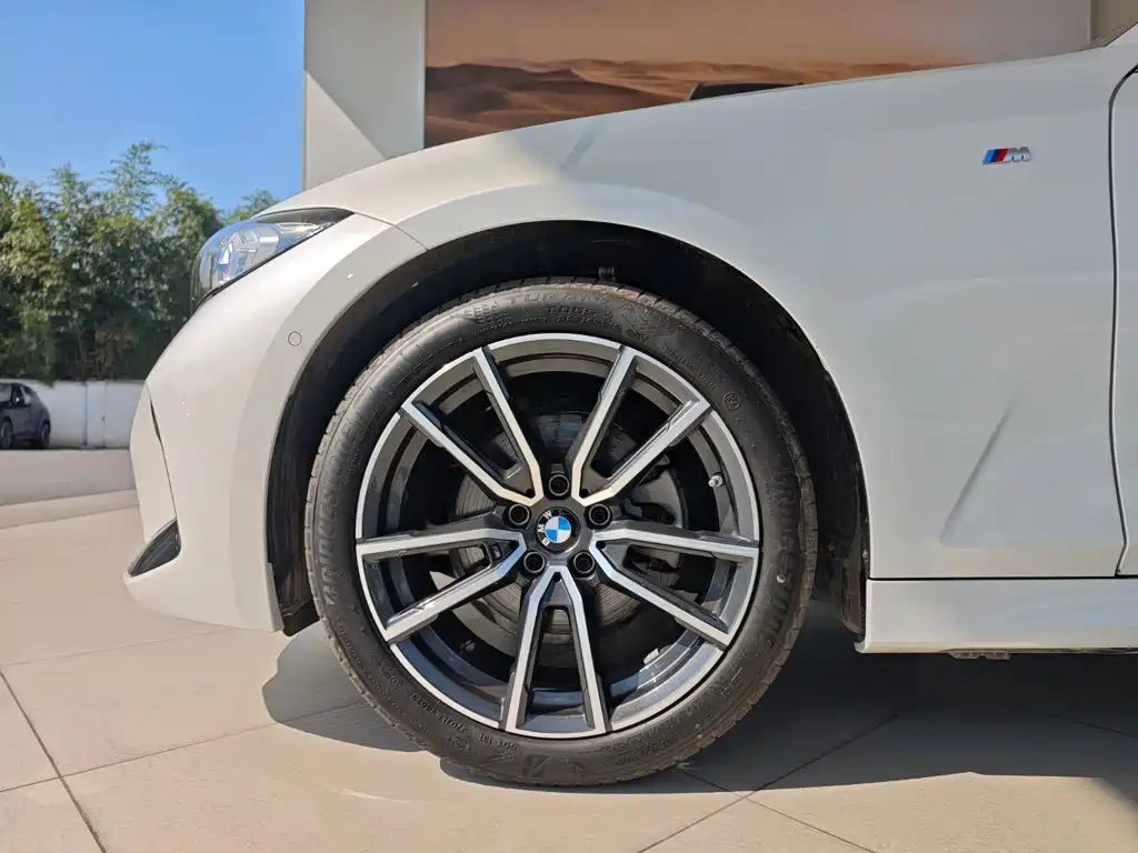 BMW 3 Series — миниатюра 16