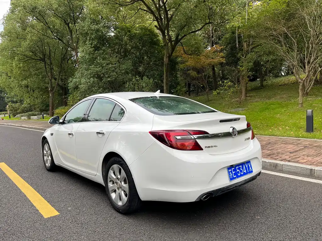 Buick Regal — миниатюра 5