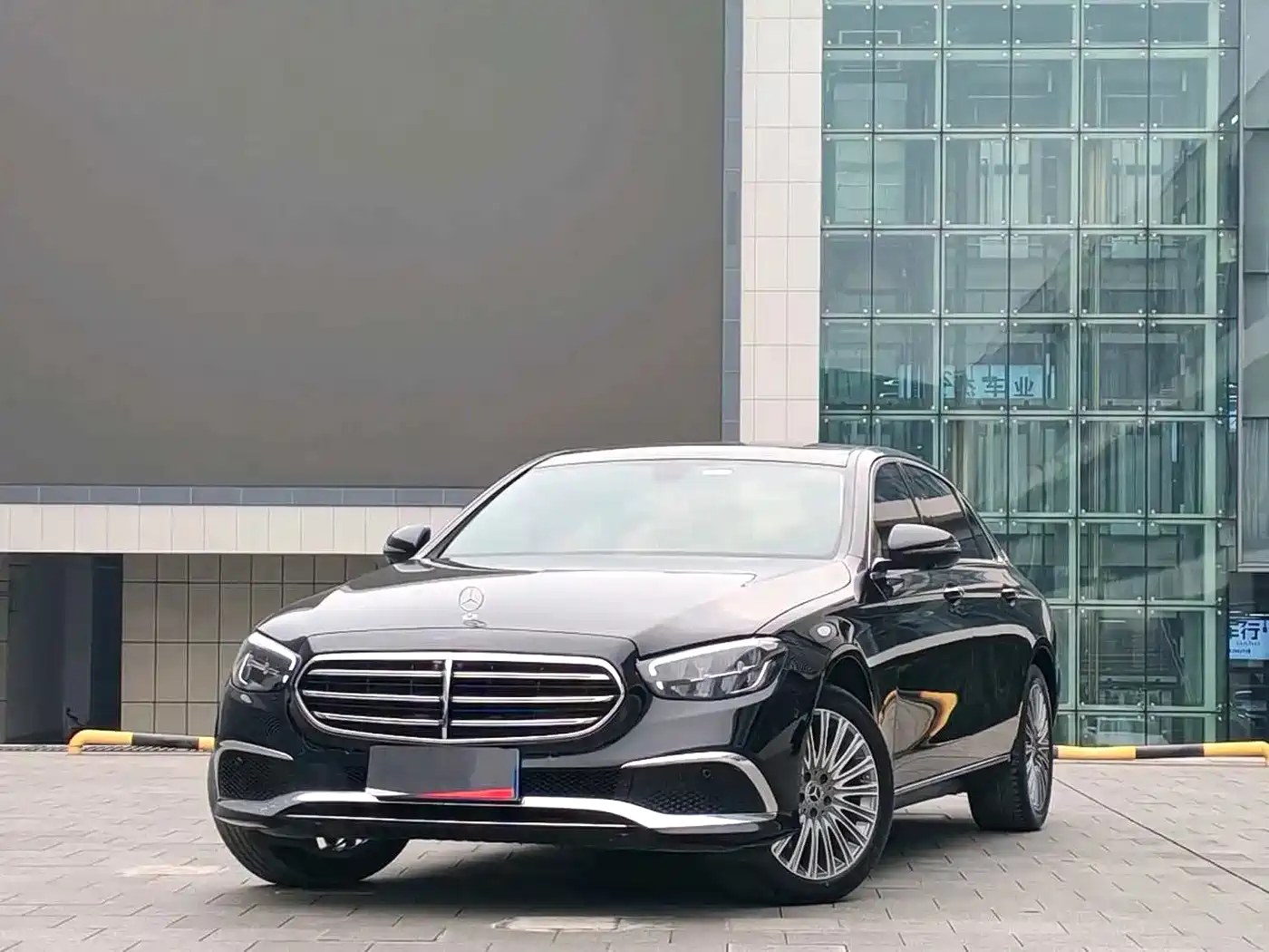 奔驰E级 2022款 E 300 L 时尚型 2022