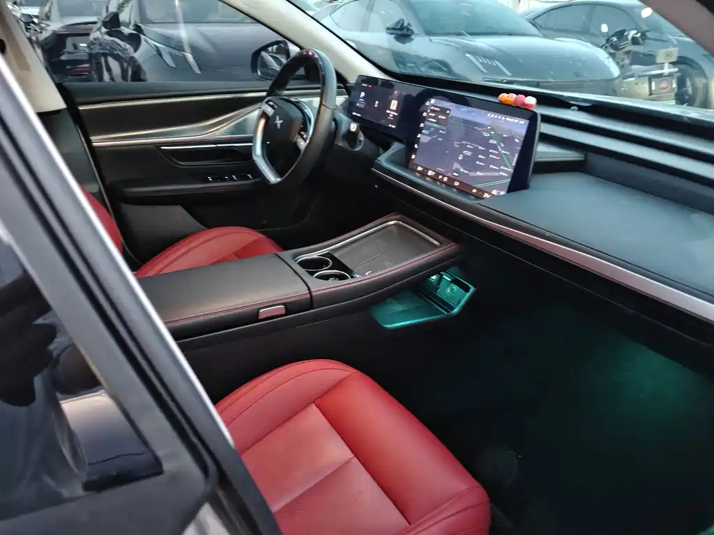 XPeng P7 — миниатюра 5