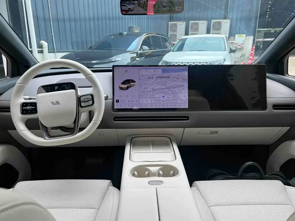 Li Auto Идеальный i6 — миниатюра 3