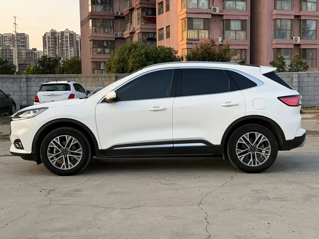Ford Escape — миниатюра 12