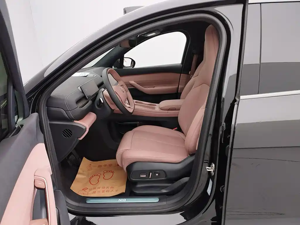 NIO EC6 — миниатюра 11
