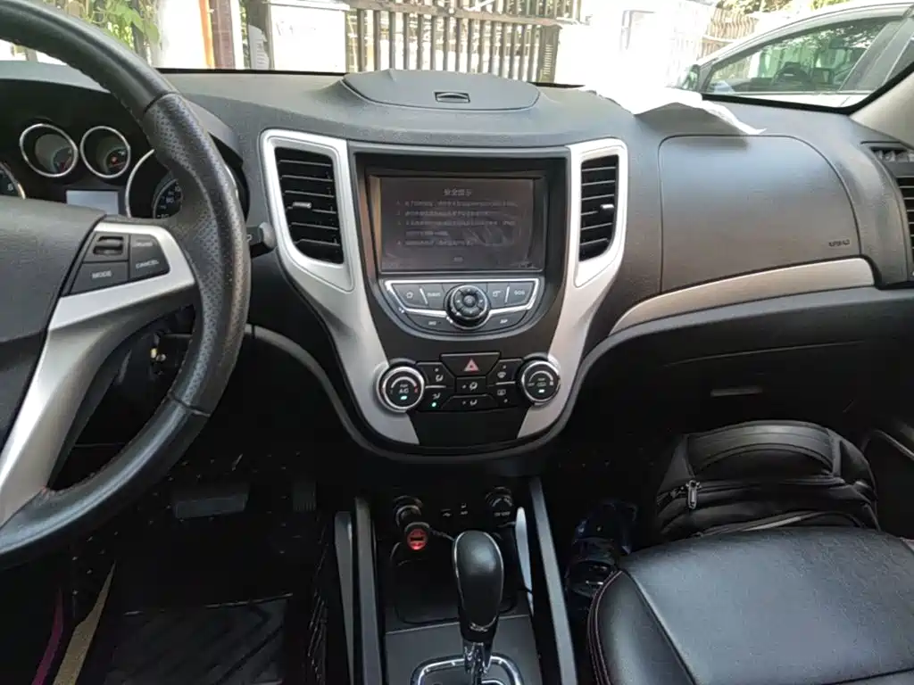 Changan CS35 — миниатюра 13